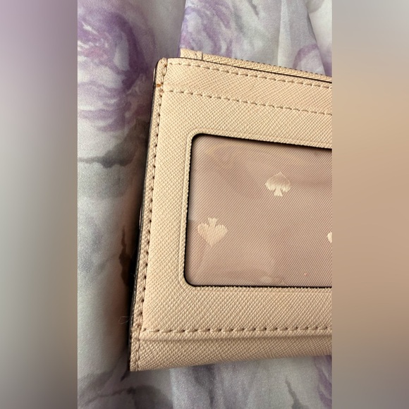 Kate Spade By The Pool Flamingo Adalyn Wallet - Picture 7 of 16